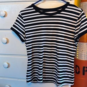 arizona jean co. shirt.